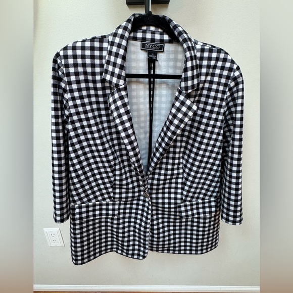 NYCC - Checkered Women's Plus Size Blazer - Picture 1 of 5